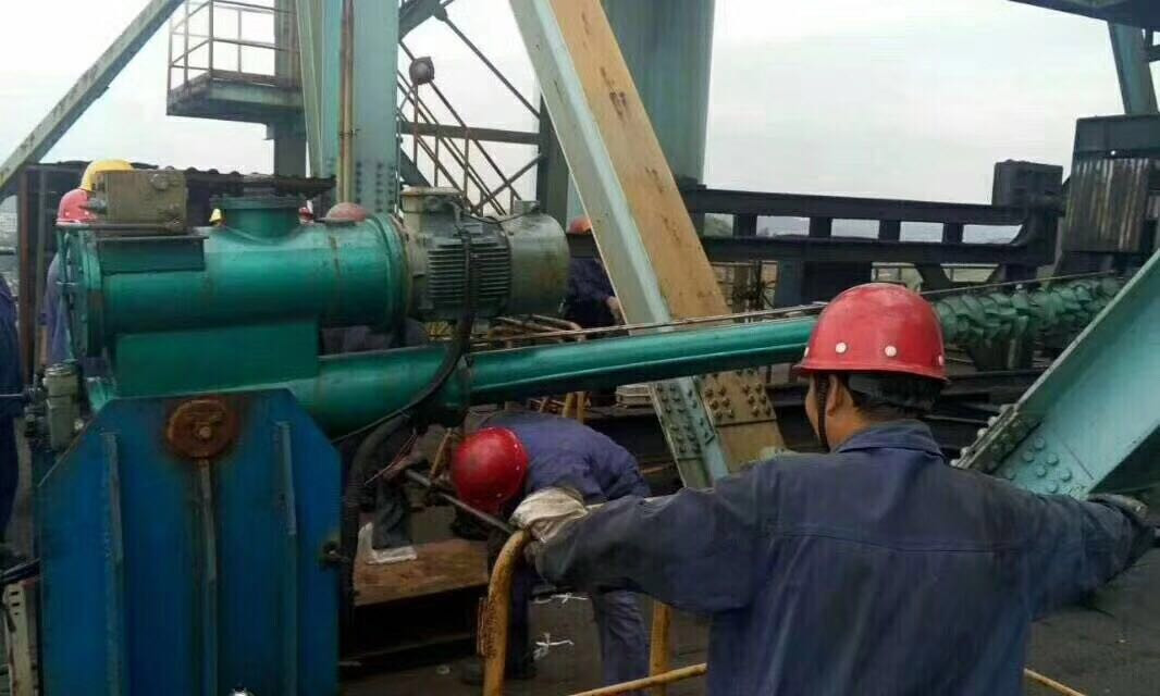 ���̰���